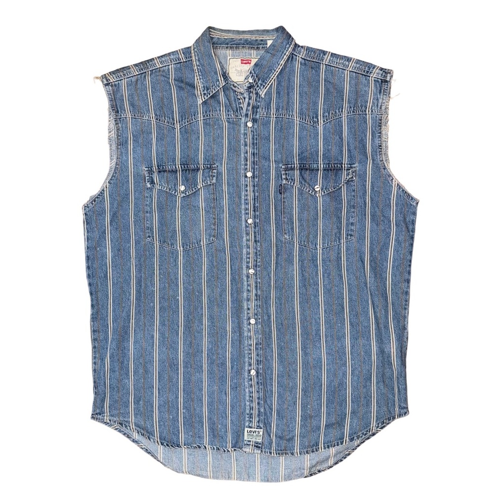 Vintage 90s Levi’s Denim Sleeveless Pearl Snap Button Up Shirt Western Cowboy